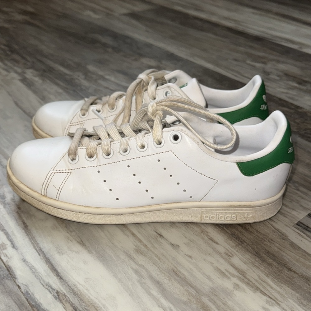 Adidas Stan Smith Size 7.5 Tennis Shoes Sneakers Leather White Green Women’s